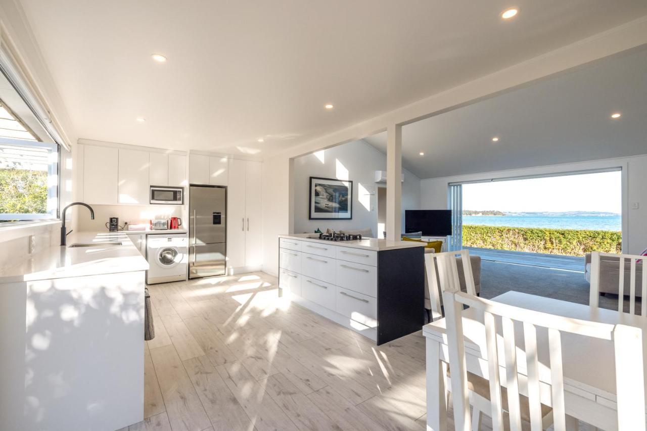 Driftwood Beach House With Spa Pool - Absolute Beachfront! Blackpool Exterior foto